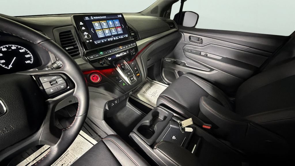 Used 2025 Honda Odyssey Sport-L image 19