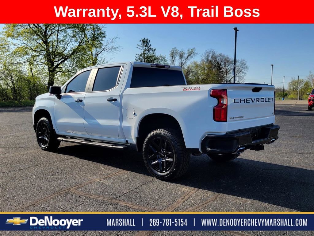 Used 2021 Chevrolet Silverado 1500 LT Trail Boss w/ Bed Protection Package image 4