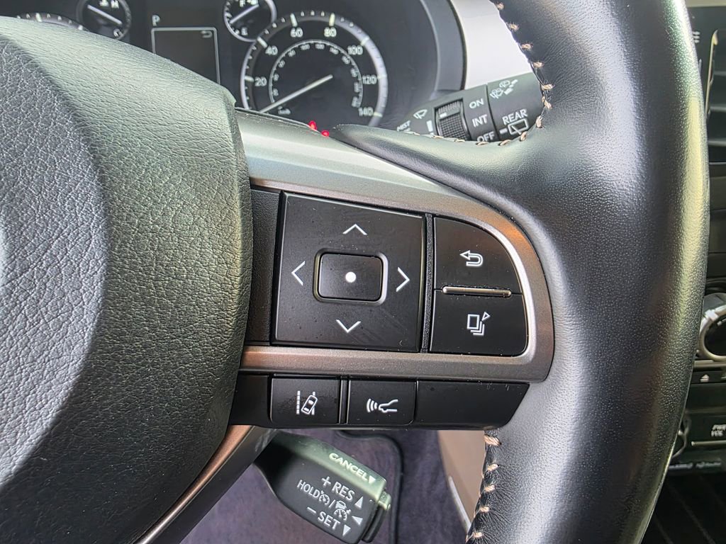 Used 2022 Lexus GX 460 Luxury image 11