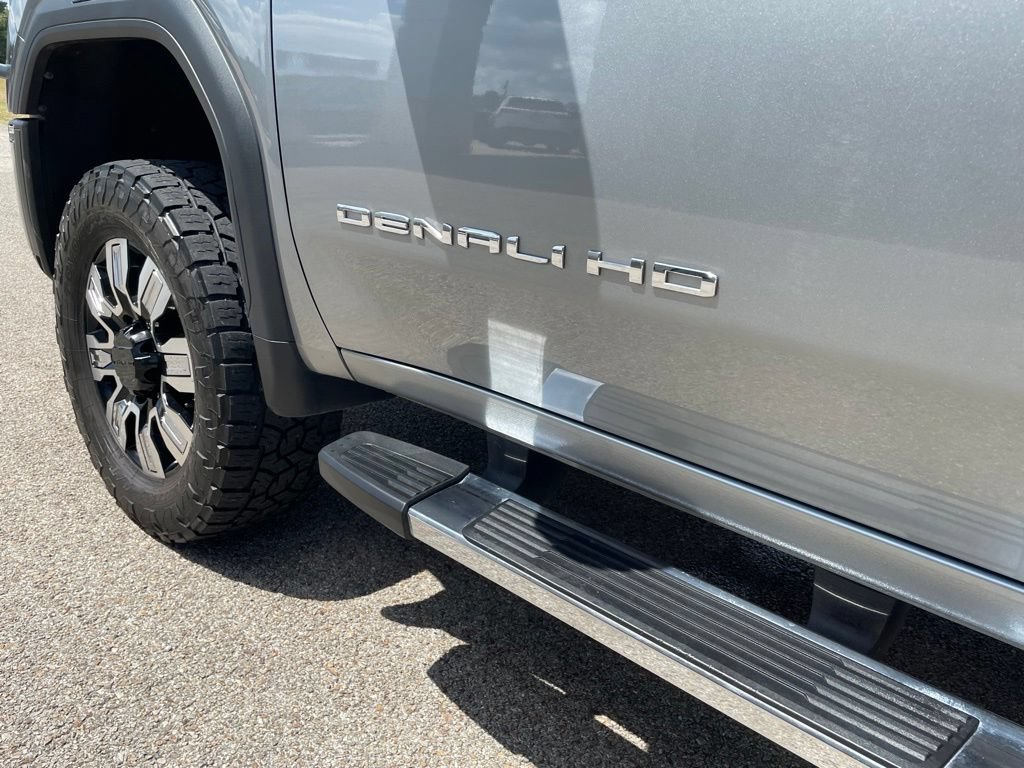 Used 2024 GMC Sierra 2500 Denali w/ Denali Reserve Package AWD/4WD image 14