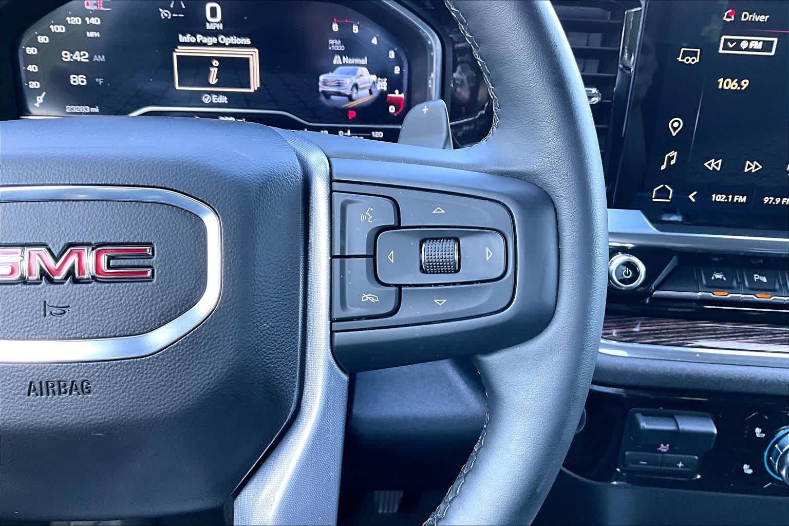 Used 2024 GMC Sierra 1500 Elevation w/ Preferred Package AWD/4WD image 26