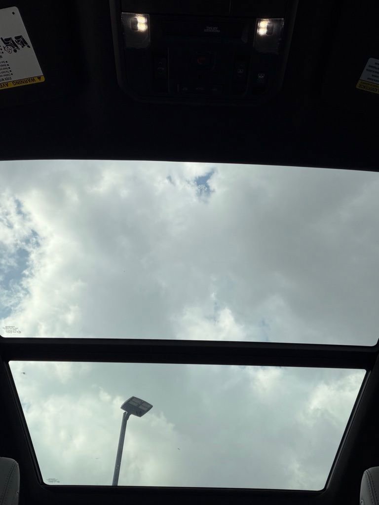 Used 2025 Toyota Tundra Limited w/ Power Package image 20