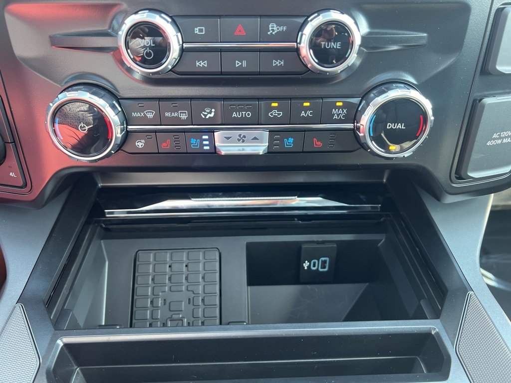 New 2026 Ford F250 Lariat w/ Lariat Ultimate Package image 40