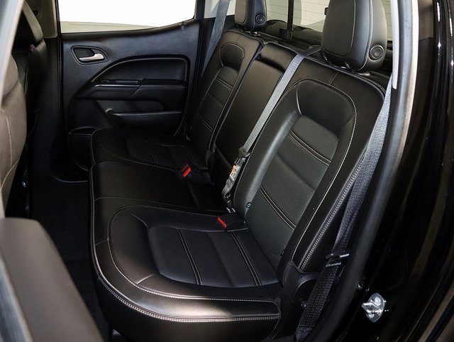 Used 2017 GMC Canyon Denali image 13