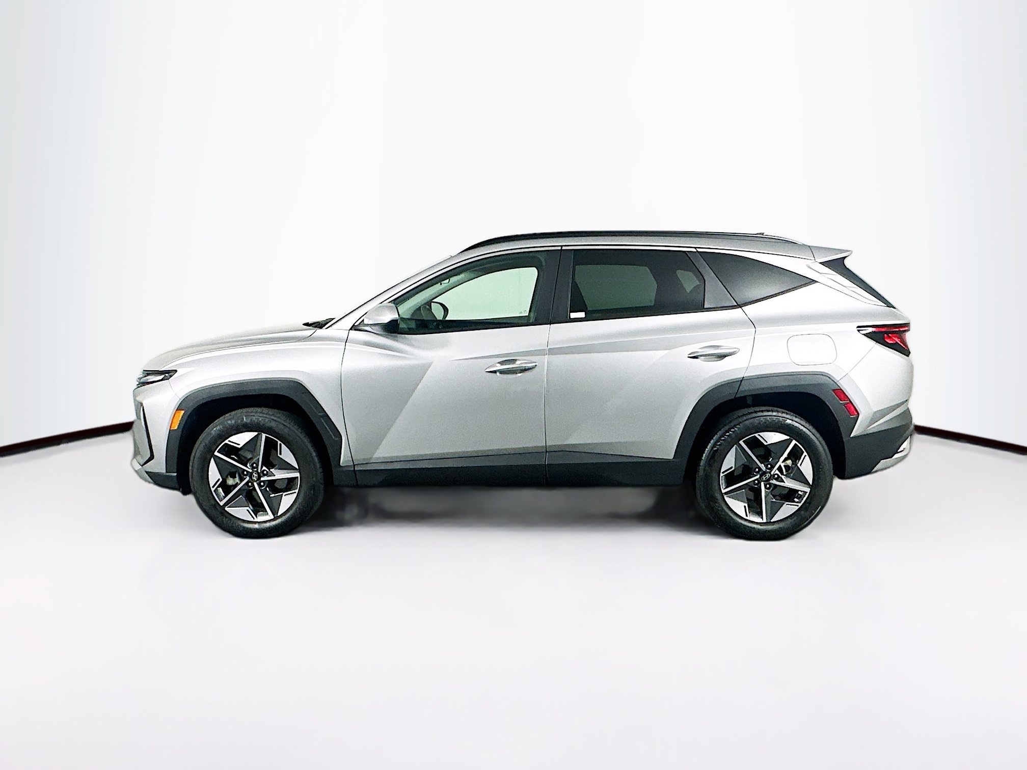 Used 2025 Hyundai Tucson SEL AWD/4WD image 4
