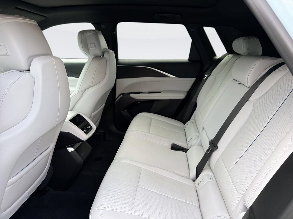 Certified 2024 Cadillac Lyriq Sport AWD/4WD image 23
