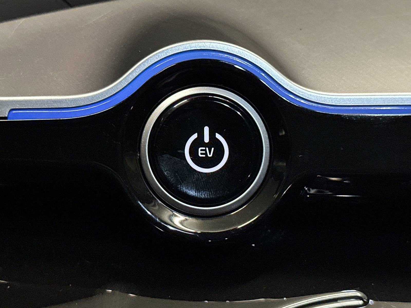 Certified 2023 Kia EV6 GT image 30