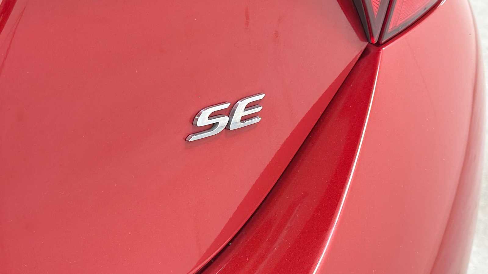 Certified 2019 Toyota Corolla SE FWD image 27