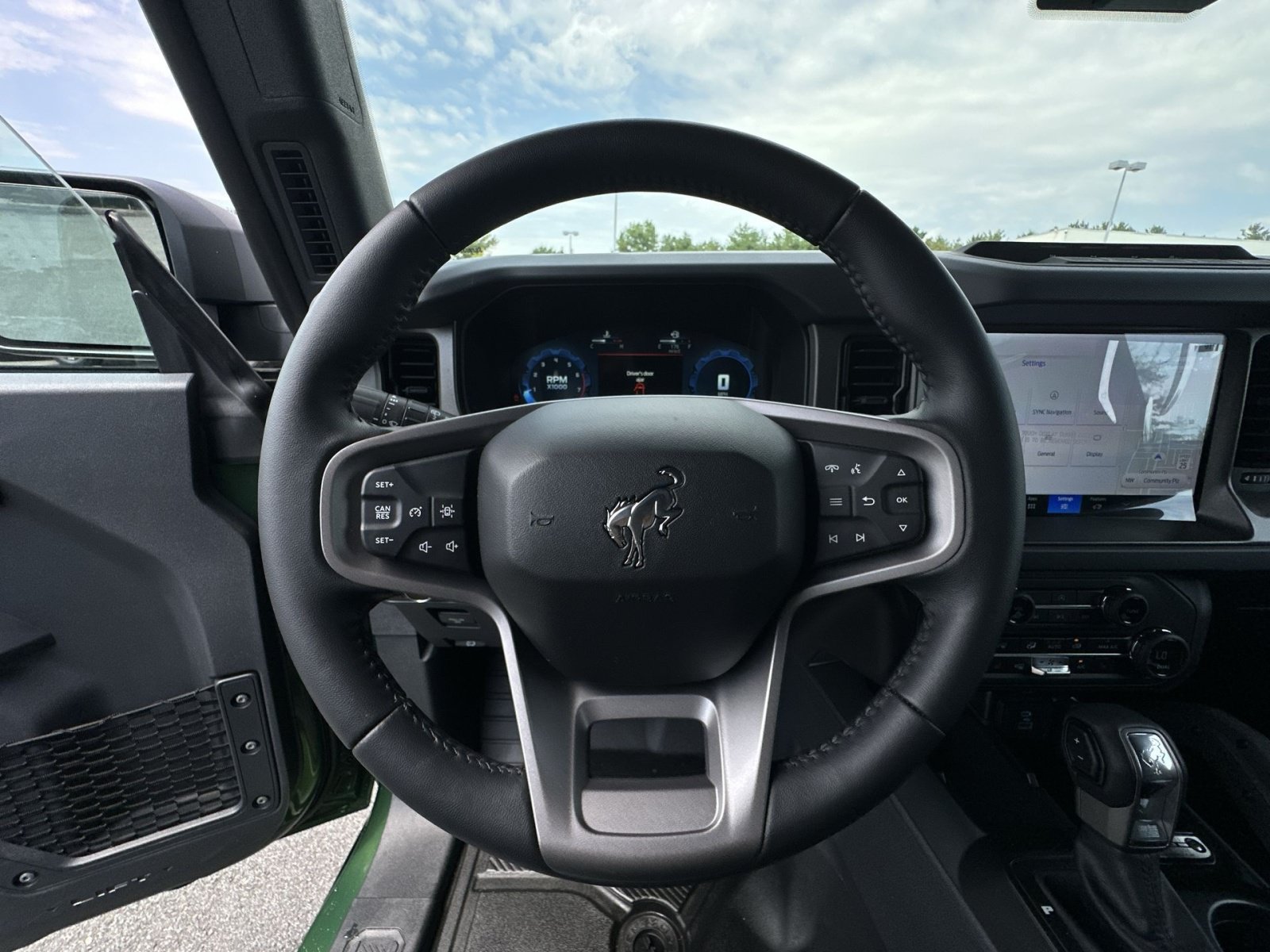 New 2025 Ford Bronco Big Bend w/ Black Diamond Package AWD/4WD image 24