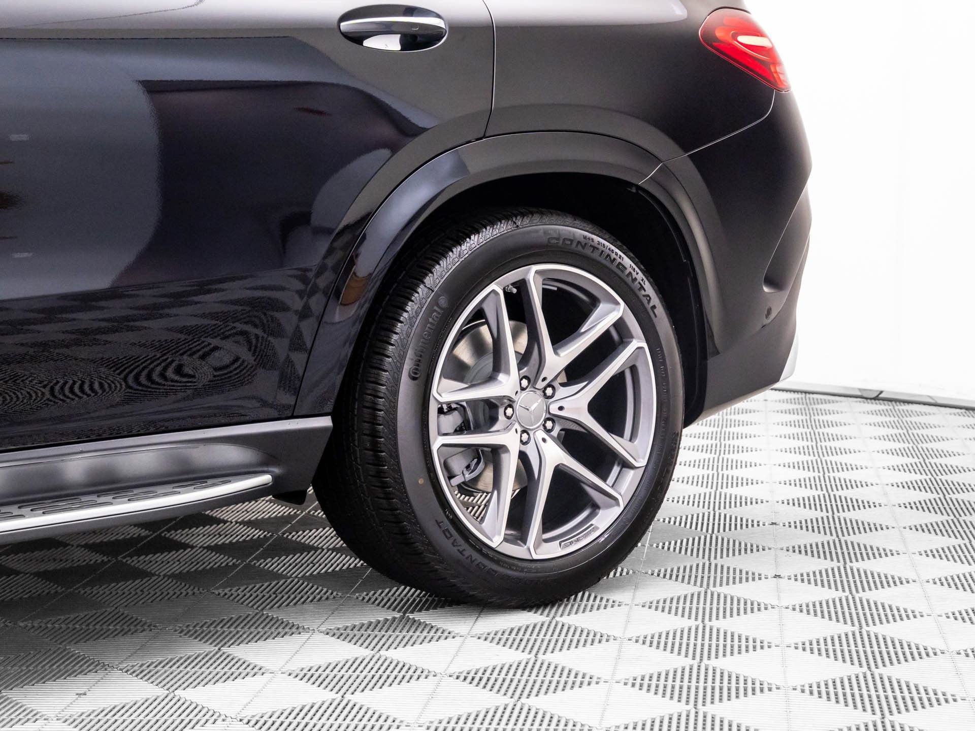 New 2026 Mercedes-Benz GLE 53 AMG 4MATIC Coupe image 38