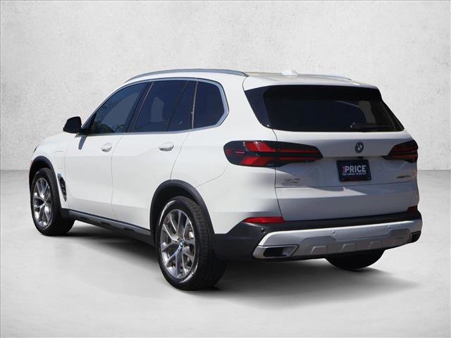 Certified 2026 BMW X5 xDrive50e w/ Premium Package image 8