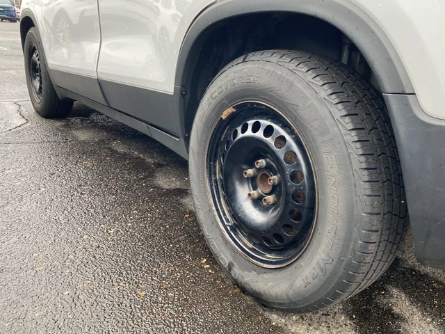 Used 2016 Chevrolet Trax LS image 13