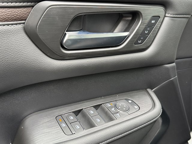 New 2026 Nissan Armada Platinum image 32