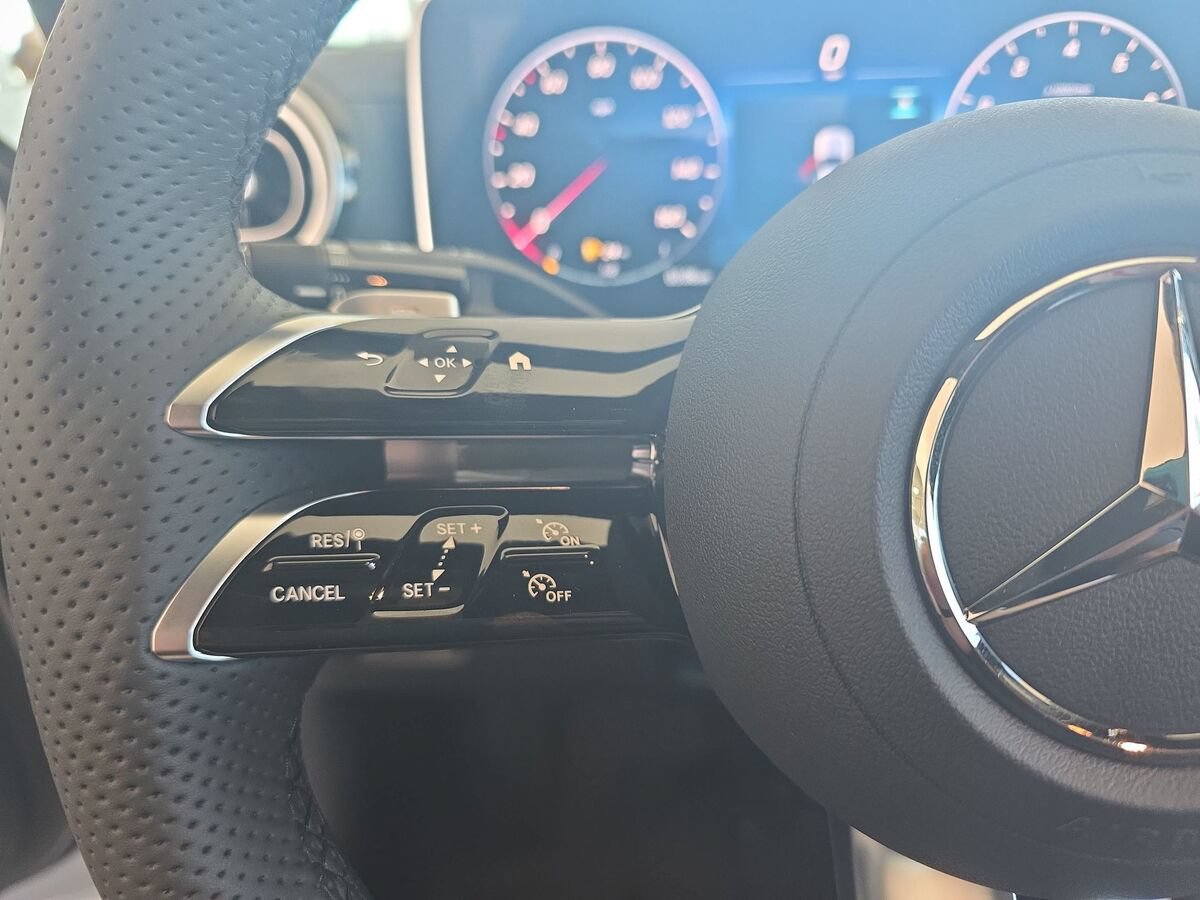 New 2026 Mercedes-Benz C 300 4MATIC Sedan image 17