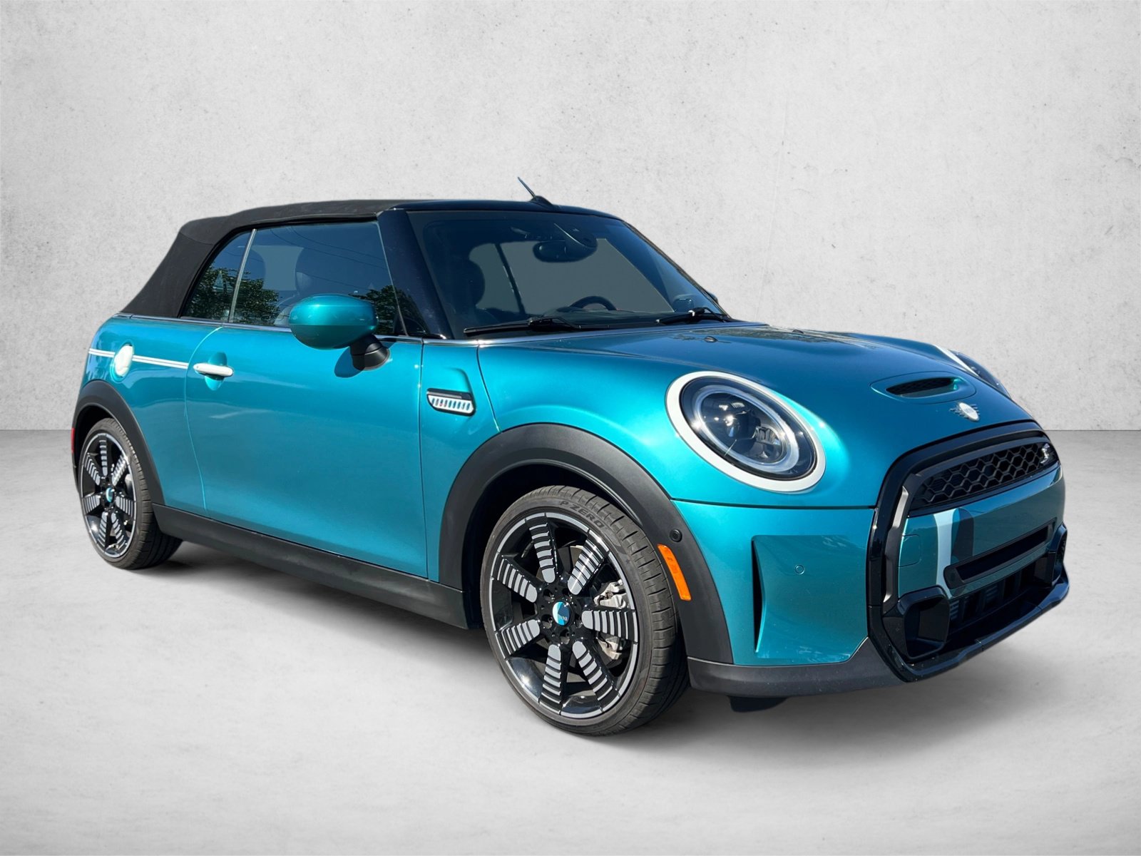 Used 2024 MINI Cooper S w/ Seaside Edition FWD image 3