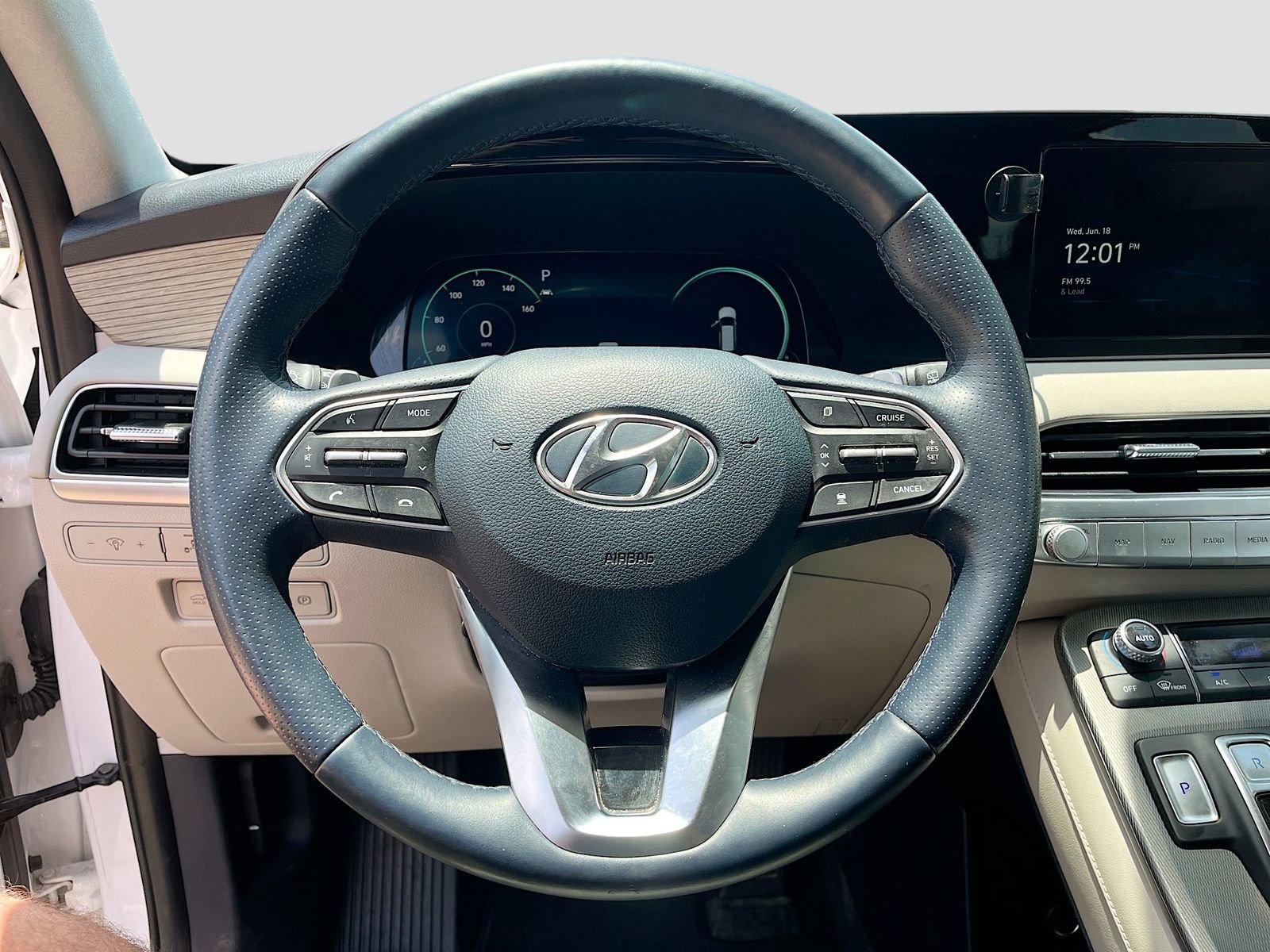 Used 2022 Hyundai Palisade Calligraphy image 11