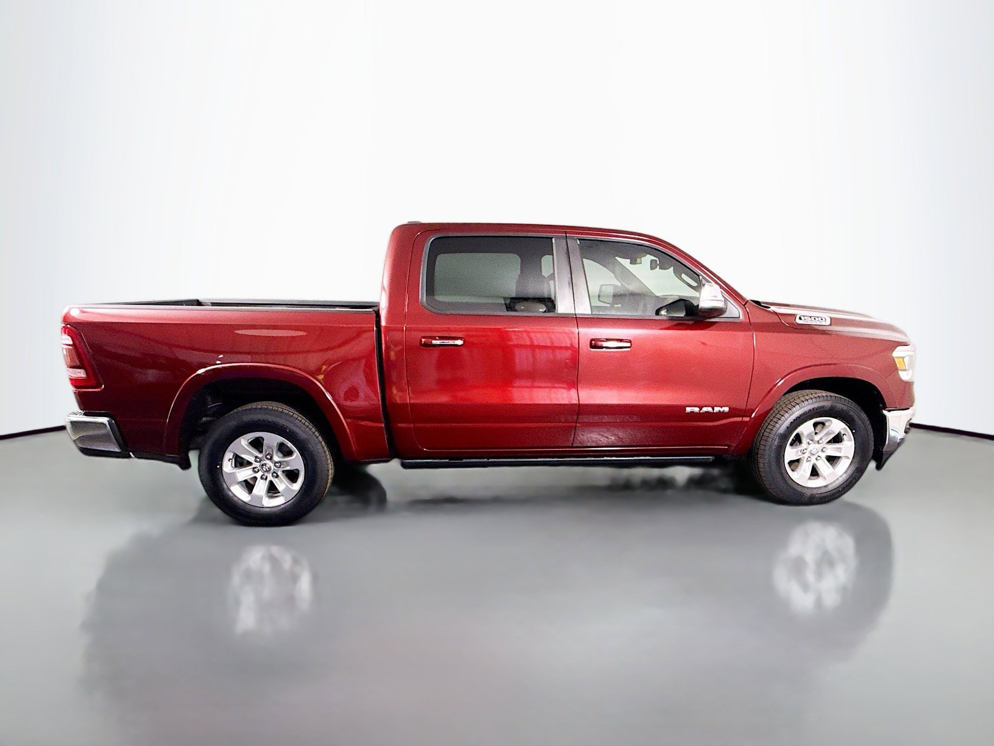 Used 2019 RAM 1500 Laramie RWD image 11