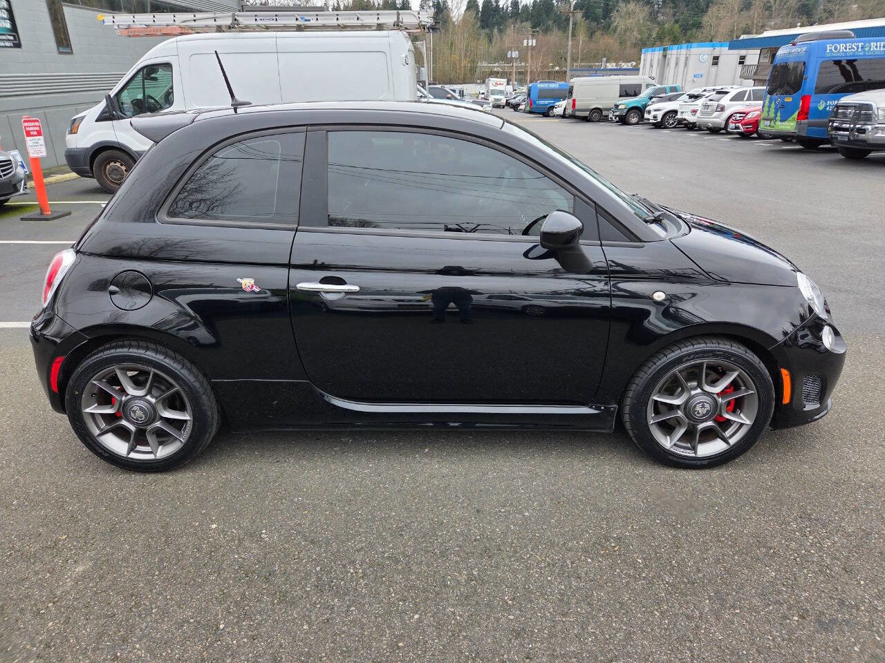 Used 2015 FIAT 500 Abarth w/ Beats Audio Package image 8