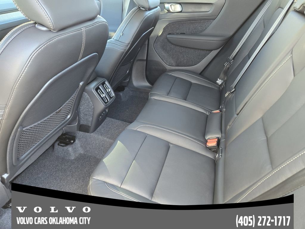 New 2026 Volvo XC40 B4 Core w/ Protection Package Premier image 29