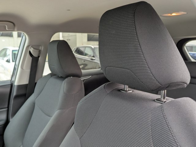 Used 2019 Toyota RAV4 LE w/ All Weather Liner Package AWD/4WD image 14