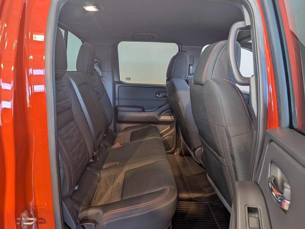 Used 2025 Nissan Frontier PRO-4X w/ Pro Convenience Package image 25