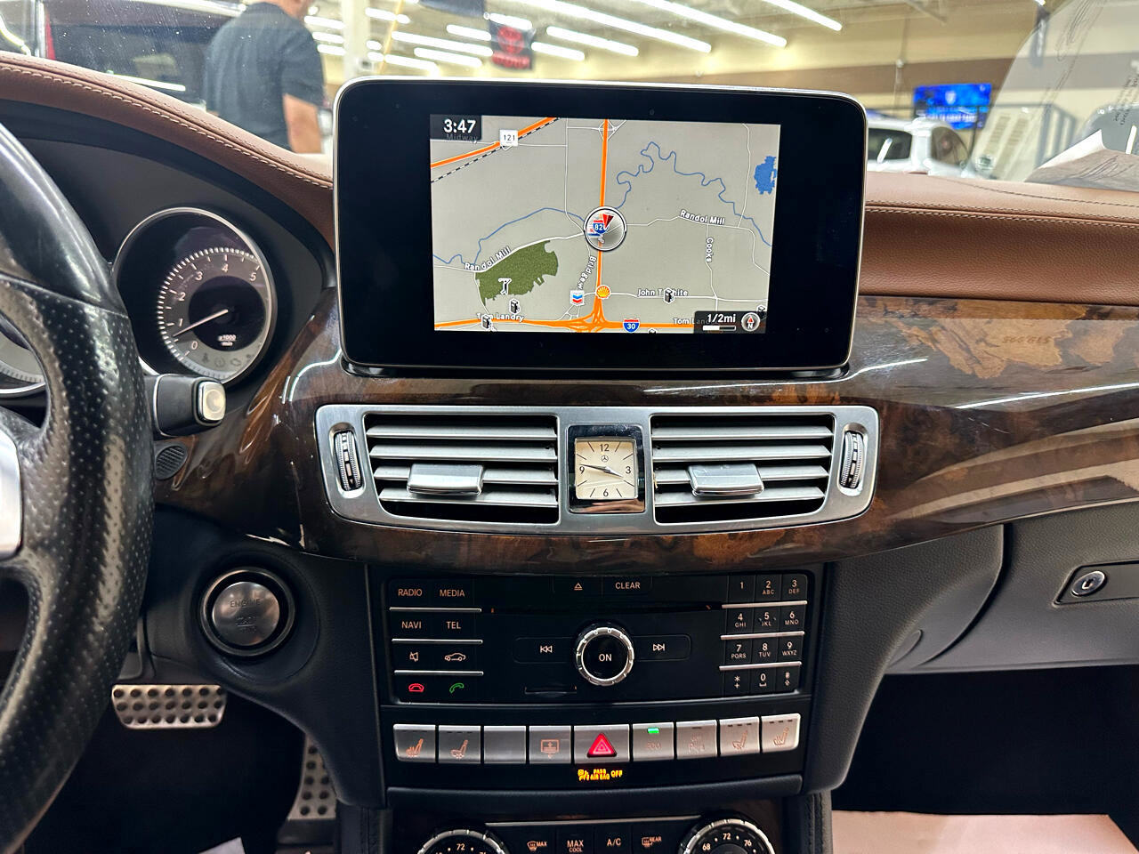 Used 2015 Mercedes-Benz CLS 400 w/ Premium 2 Package image 26