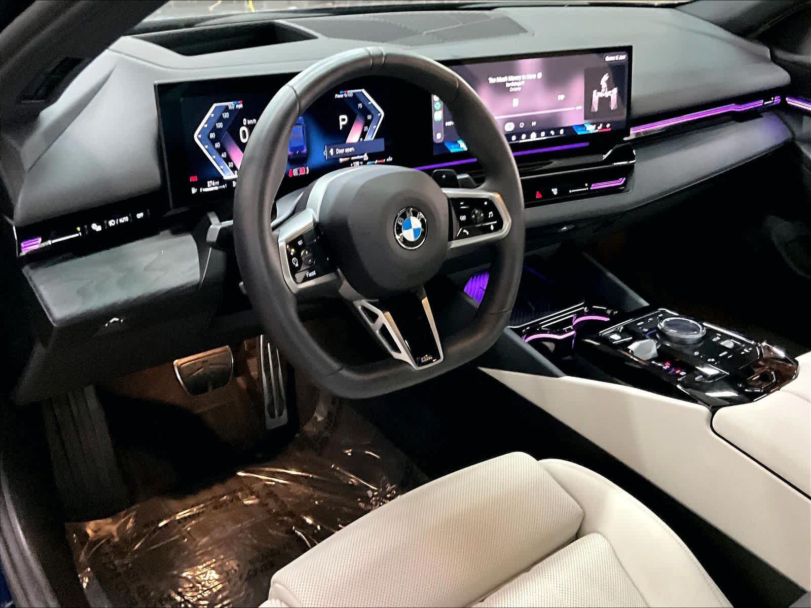 Used 2026 BMW 530i w/ M Sport Package RWD image 17