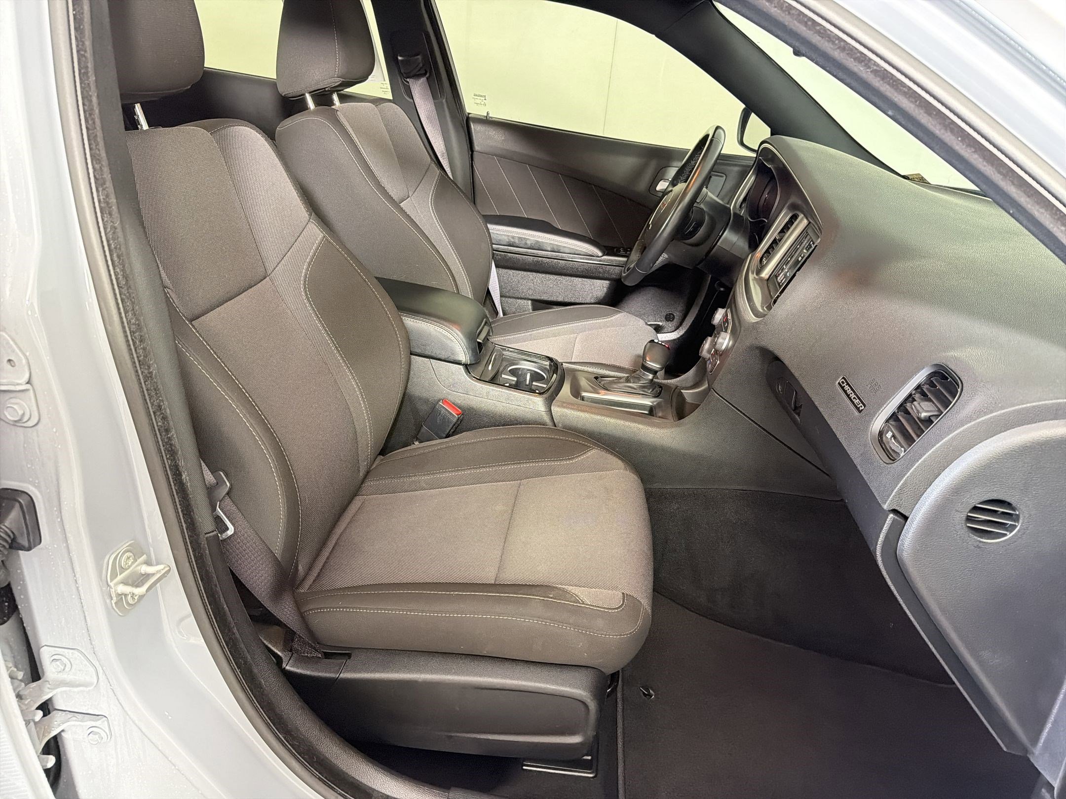 Used 2022 Dodge Charger SXT w/ Blacktop Package image 28