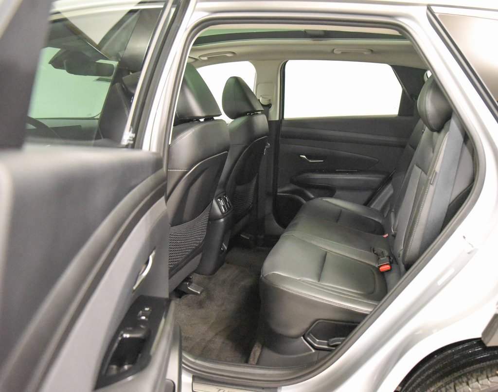 Used 2025 Hyundai Tucson Limited image 4