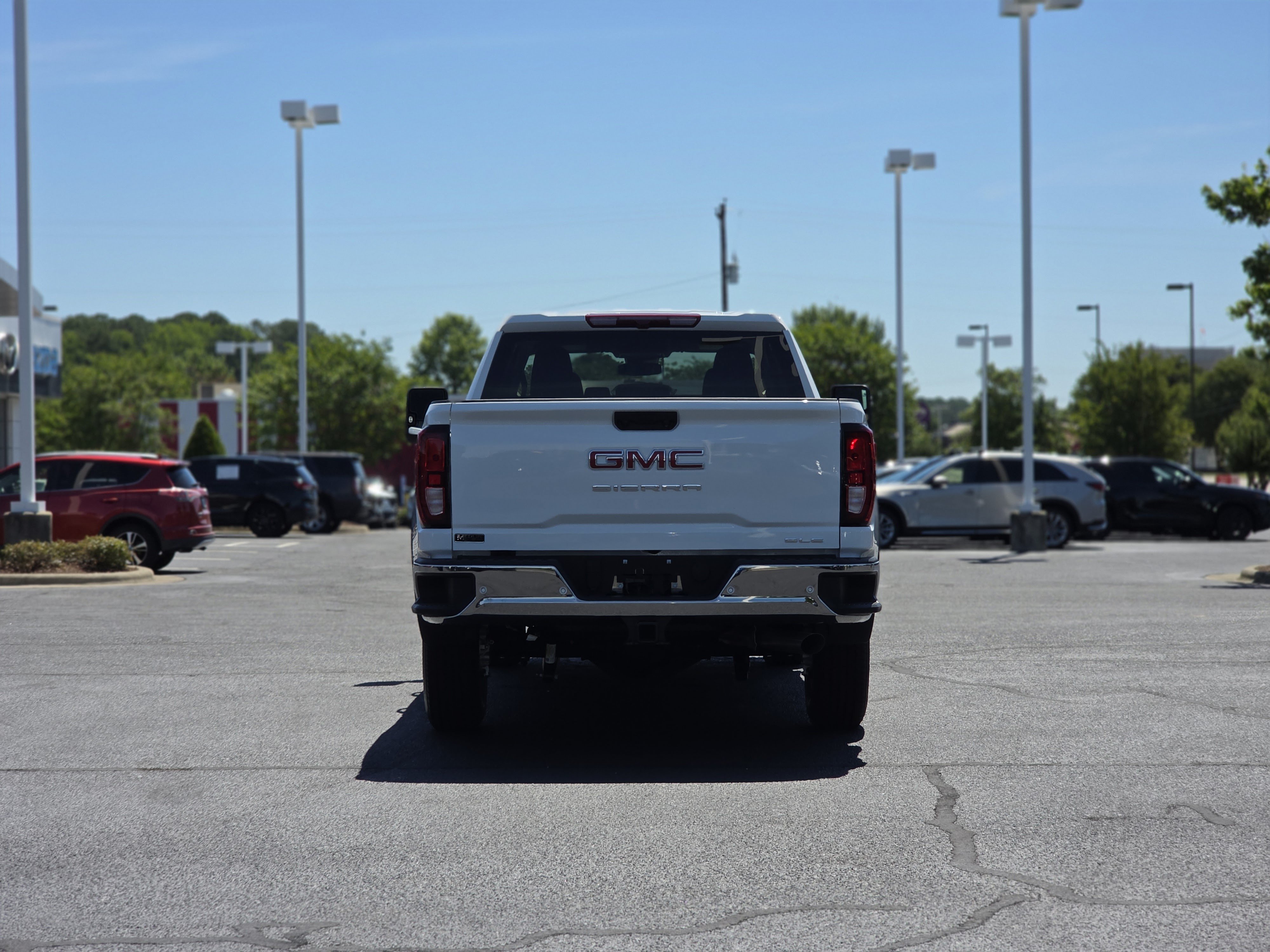 New 2026 GMC Sierra 2500 SLE AWD/4WD image 6