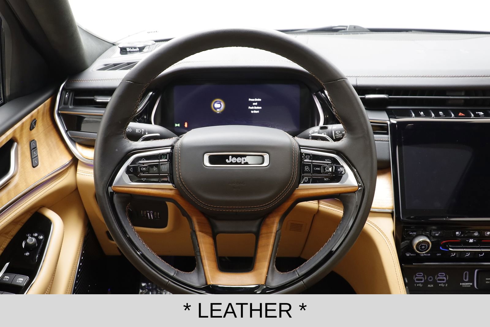 Used 2023 Jeep Grand Cherokee L Summit image 10