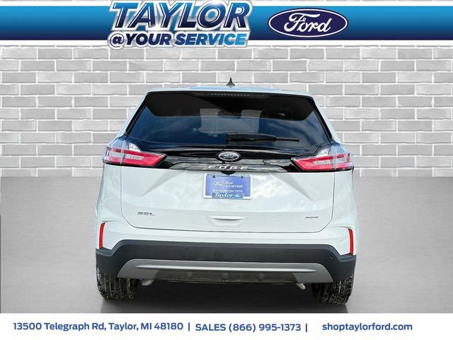 Certified 2024 Ford Edge SEL w/ Convenience Package image 4