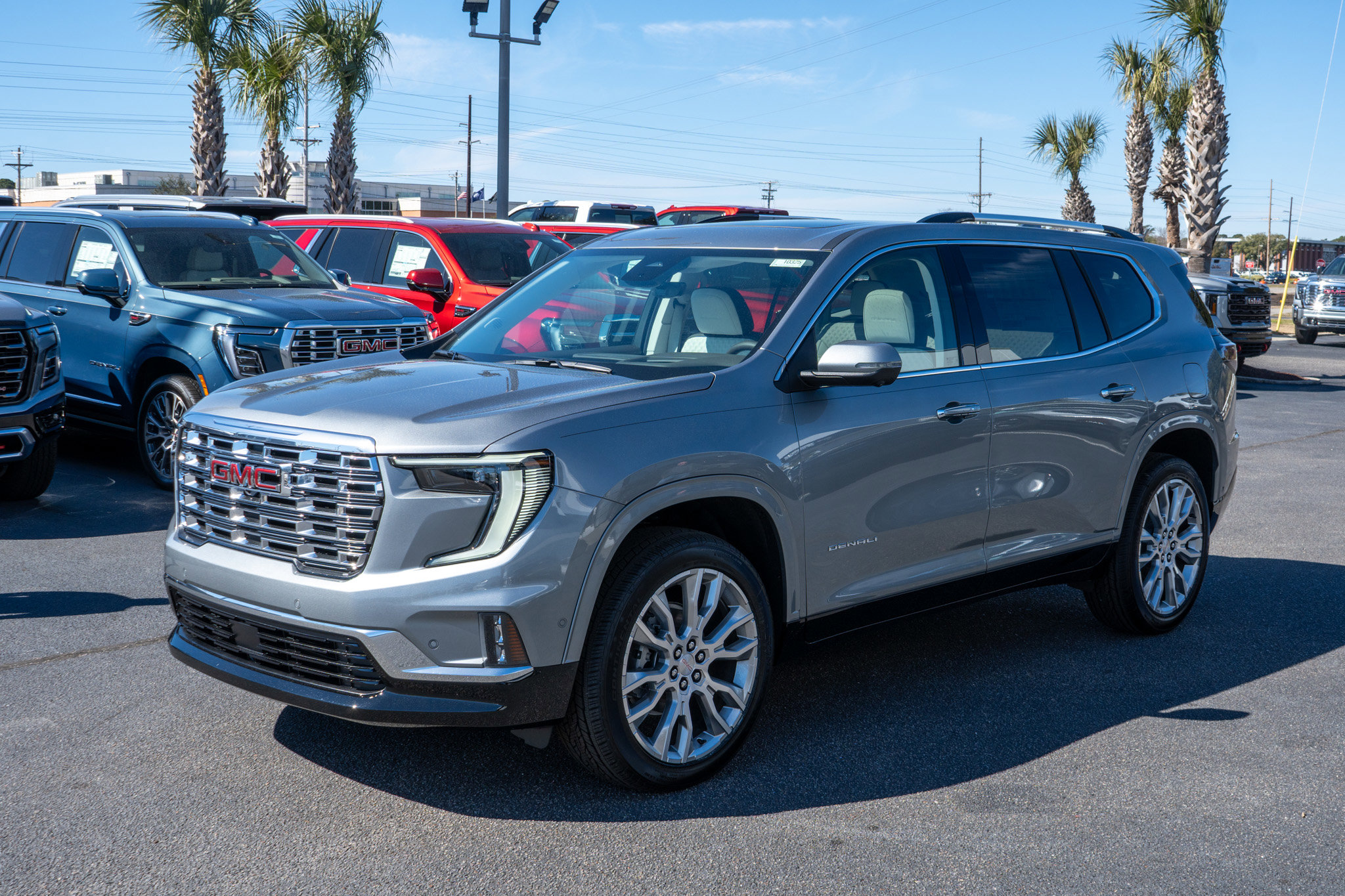 New 2026 GMC Acadia Denali w/ Super Cruise Package FWD image 7