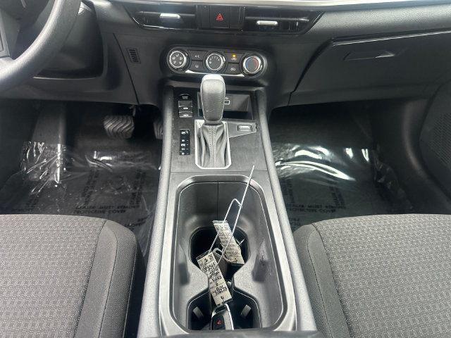 Used 2025 Nissan Kicks S FWD image 23