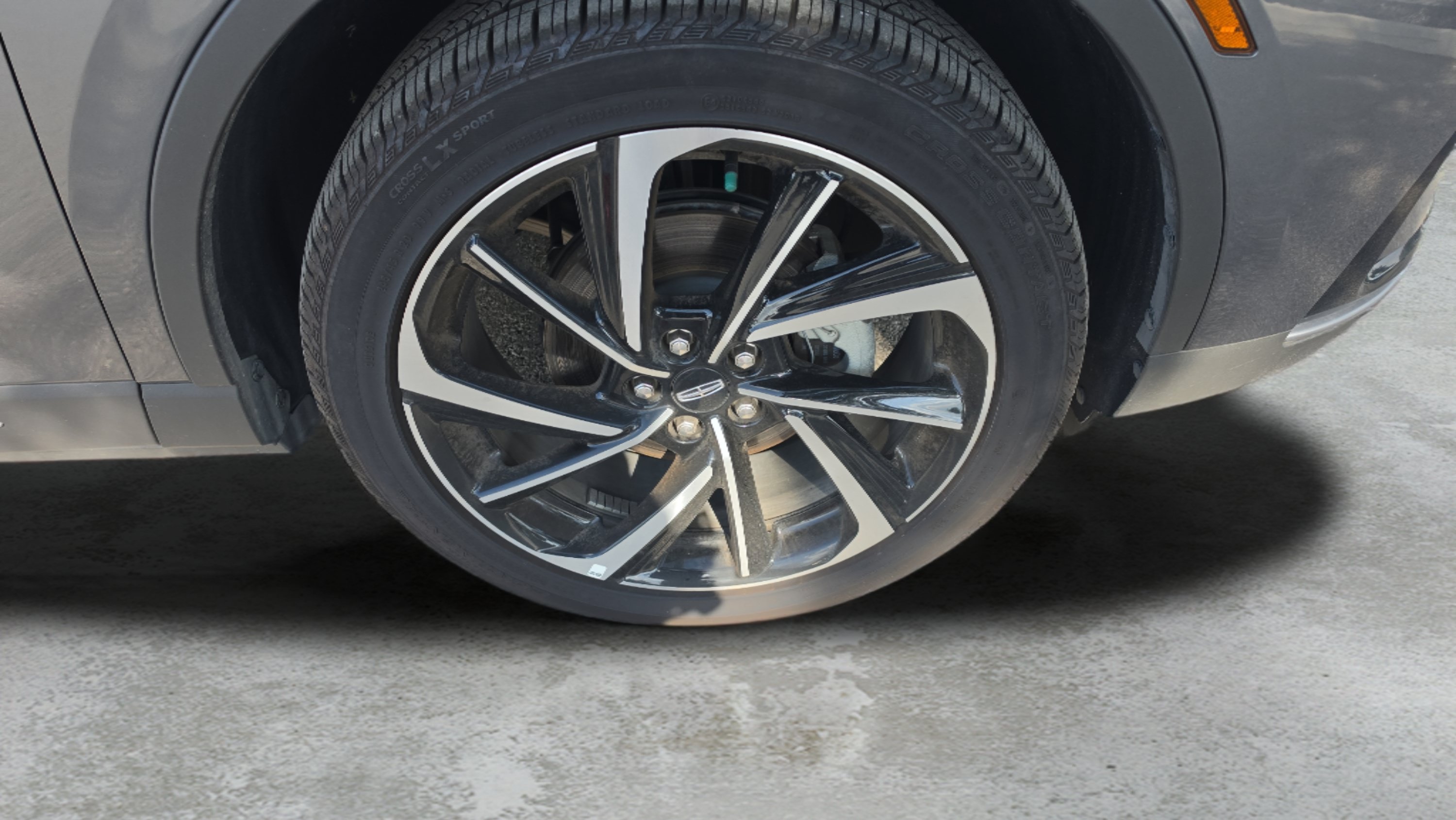 New 2026 Lincoln Corsair Reserve FWD image 25