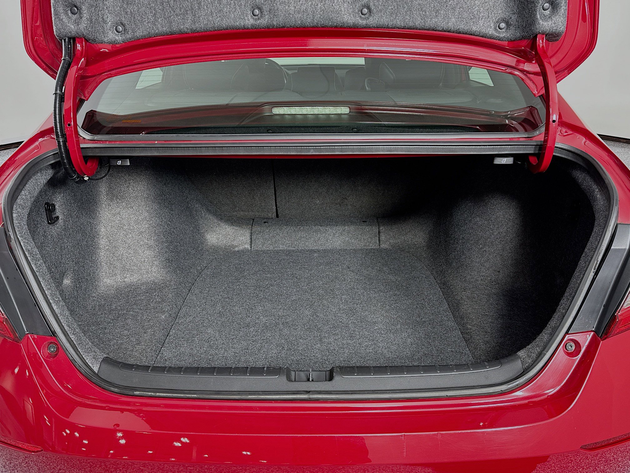 Certified 2018 Honda Accord Sport image 23