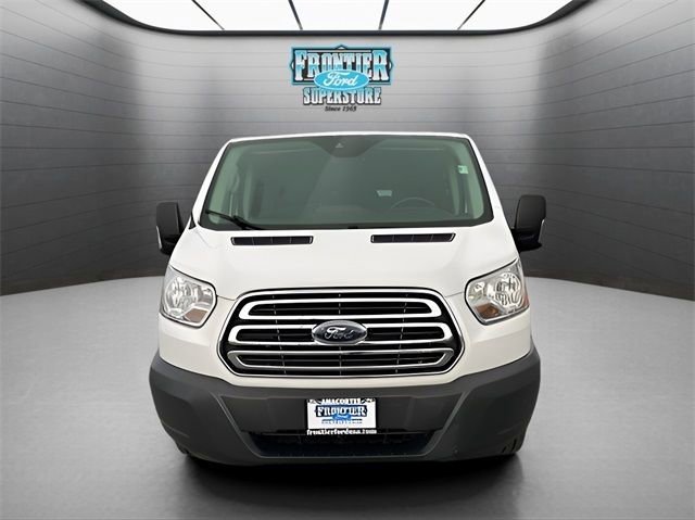 Used 2018 Ford Transit 150 XLT image 3