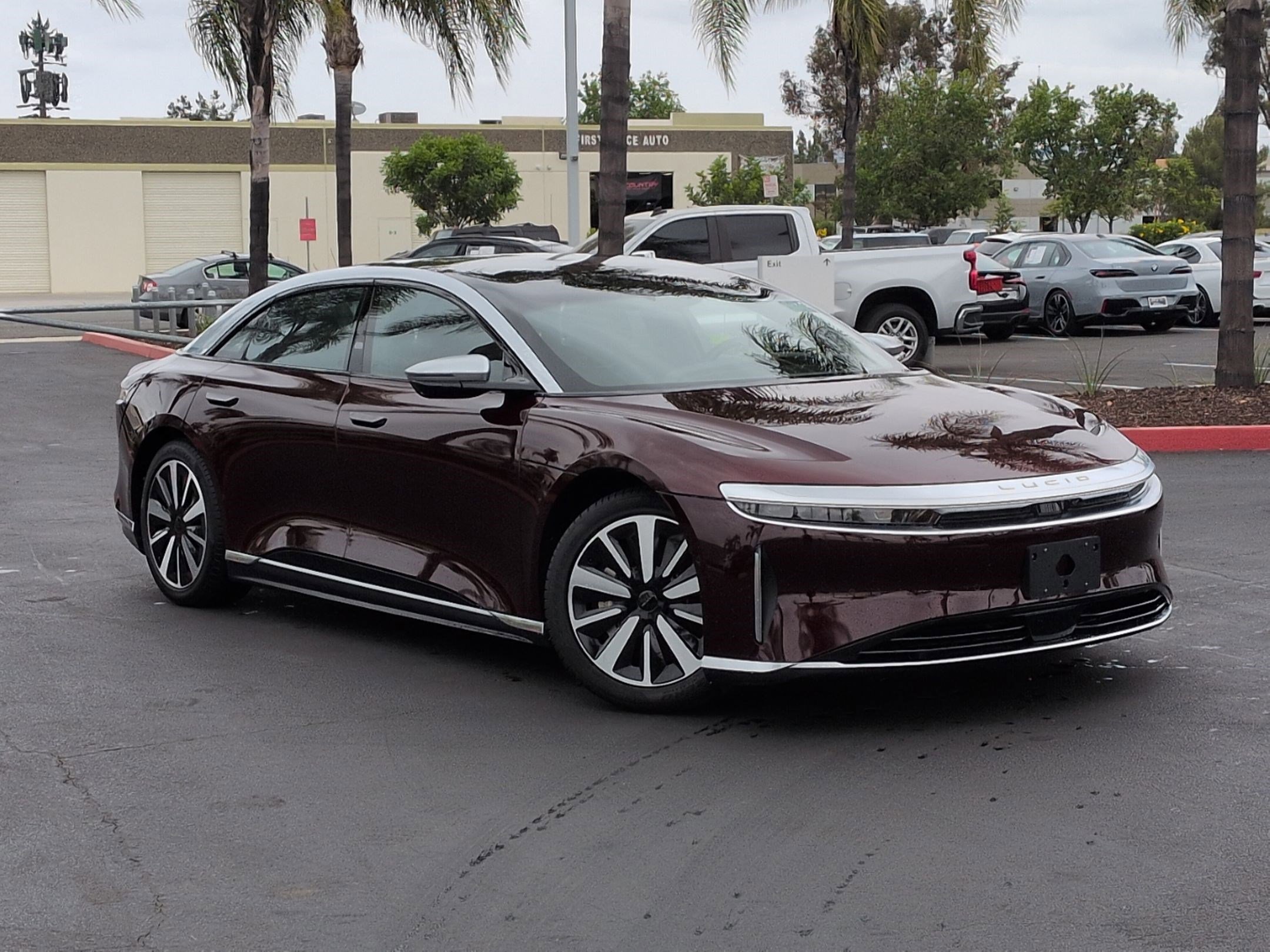 Used 2022 Lucid Air Grand Touring image 2