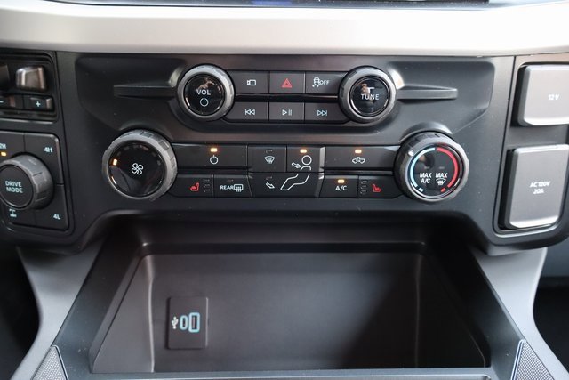 New 2026 Ford F250 XLT w/ XLT Premium Package image 10