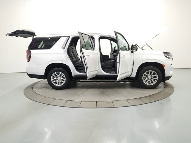 Used 2023 Chevrolet Tahoe LT AWD/4WD image 16
