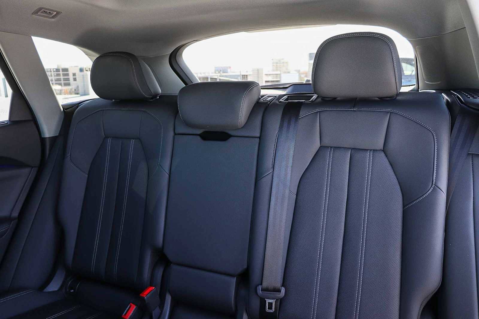 Used 2025 Audi Q5 Premium Plus w/ Premium Plus image 21