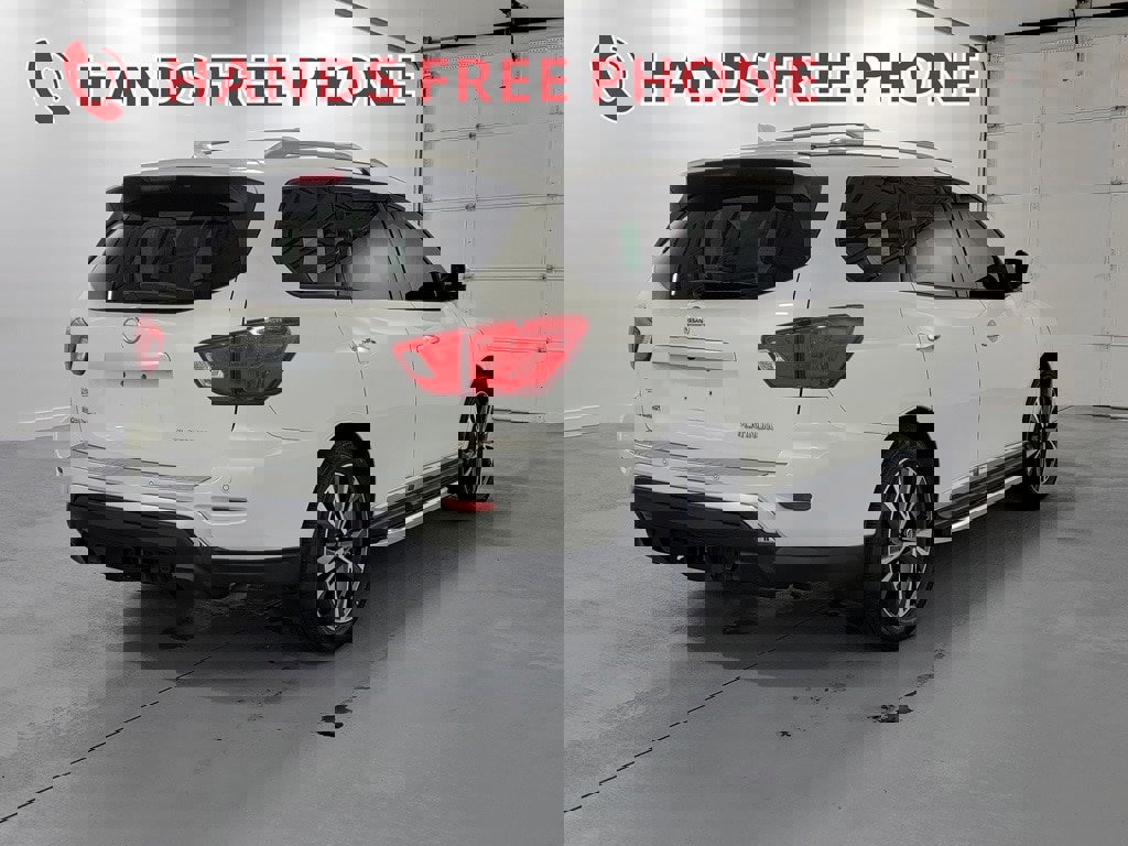 Used 2019 Nissan Pathfinder Platinum w/ Cargo Package image 9