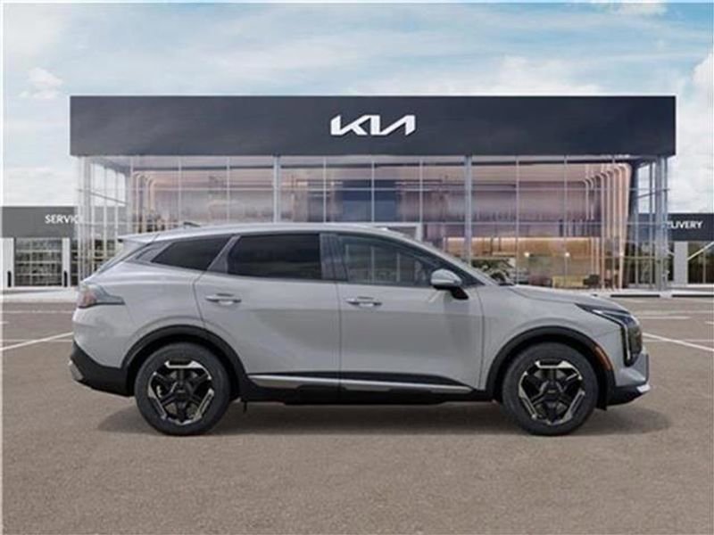 New 2026 Kia Sportage S image 7