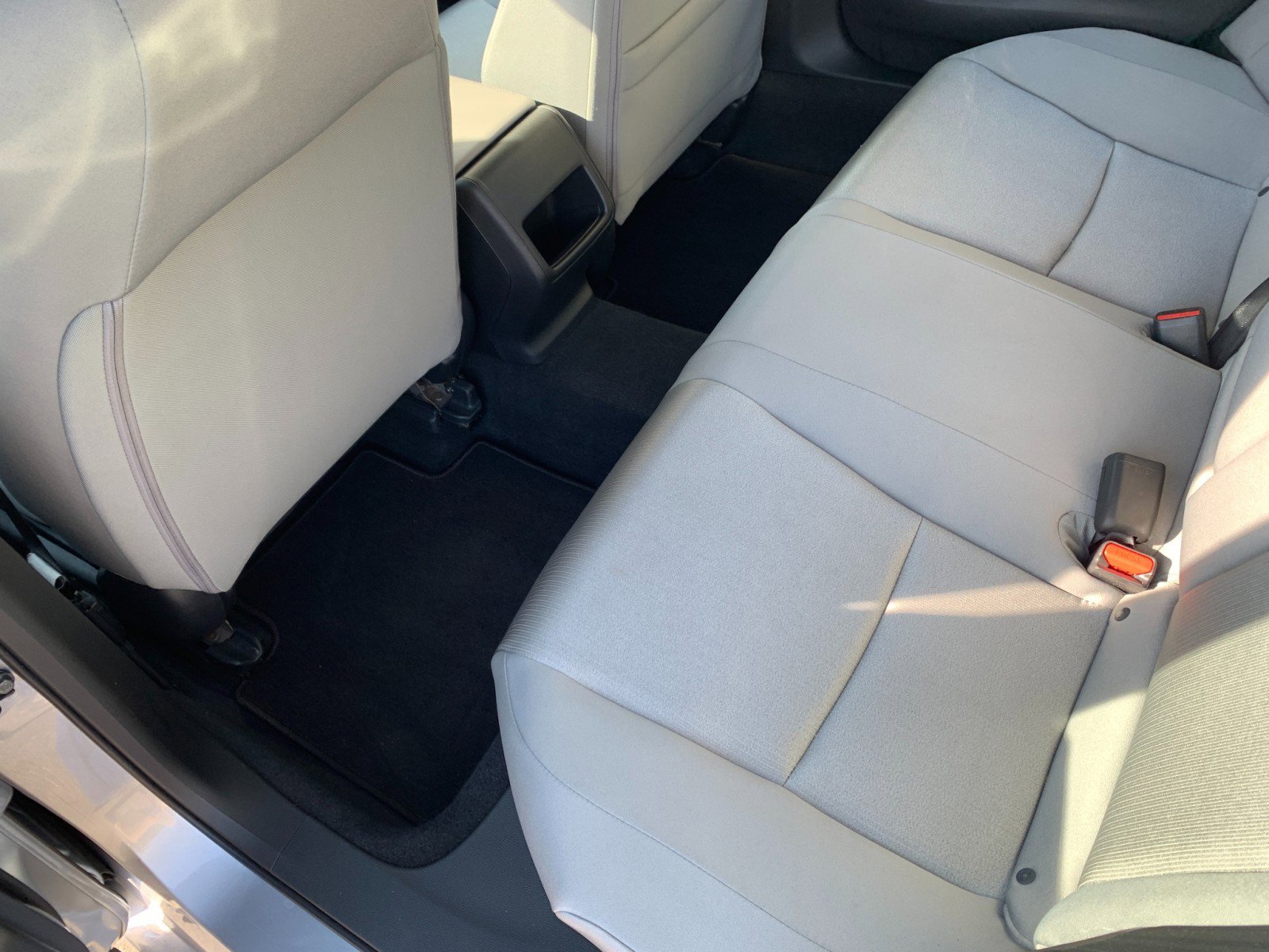 Used 2018 Honda Accord LX image 27