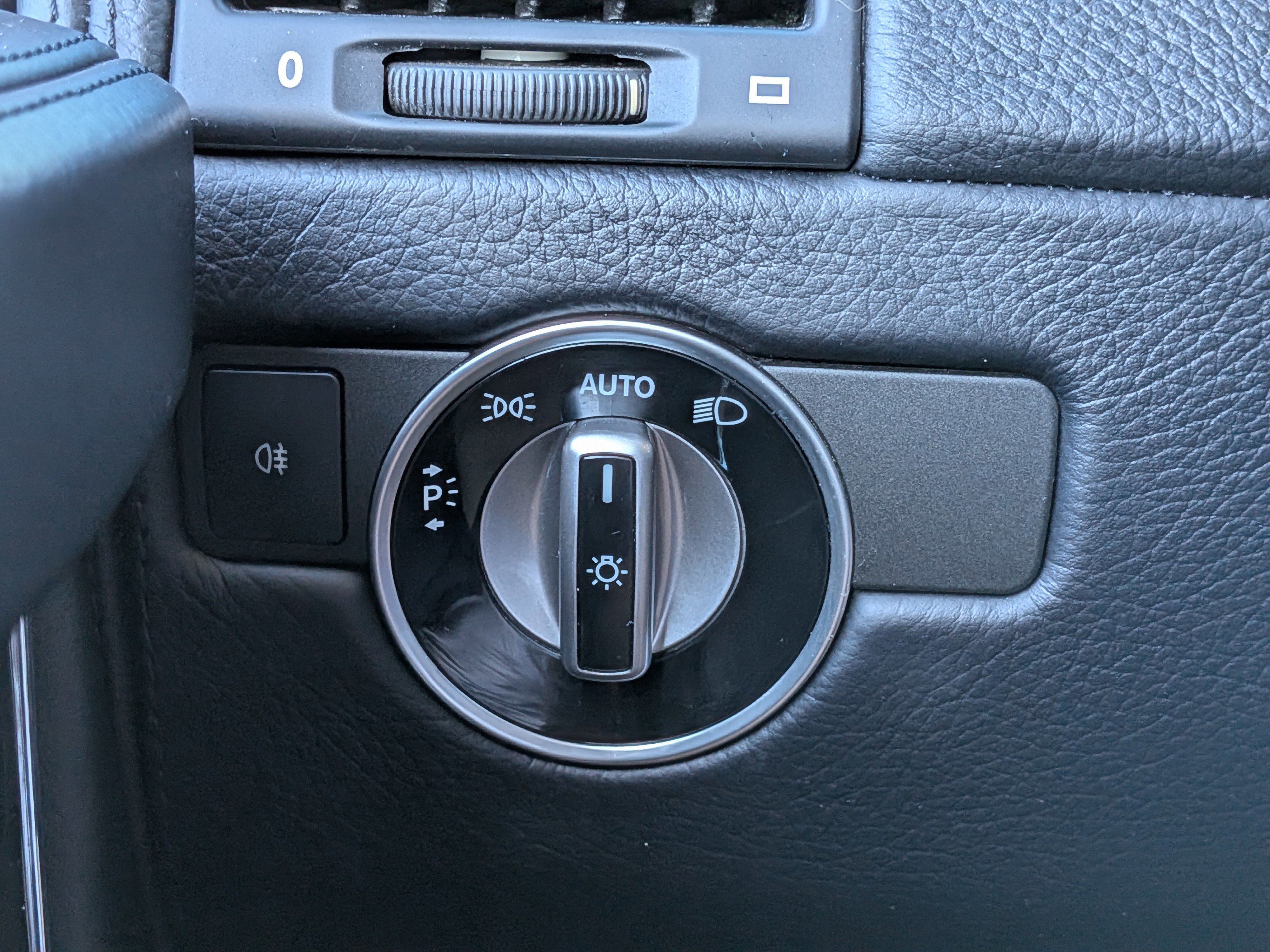 Used 2018 Mercedes-Benz G 550 image 22