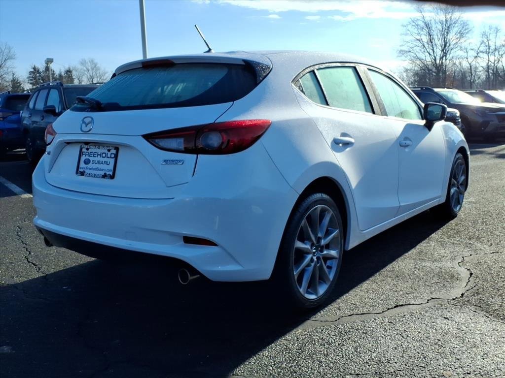 Used 2018 MAZDA MAZDA3 Touring image 18
