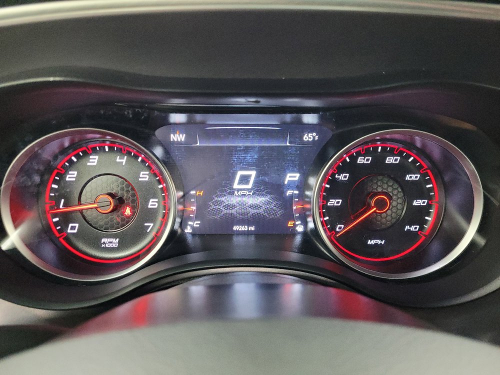 Used 2019 Dodge Charger SXT AWD/4WD image 23