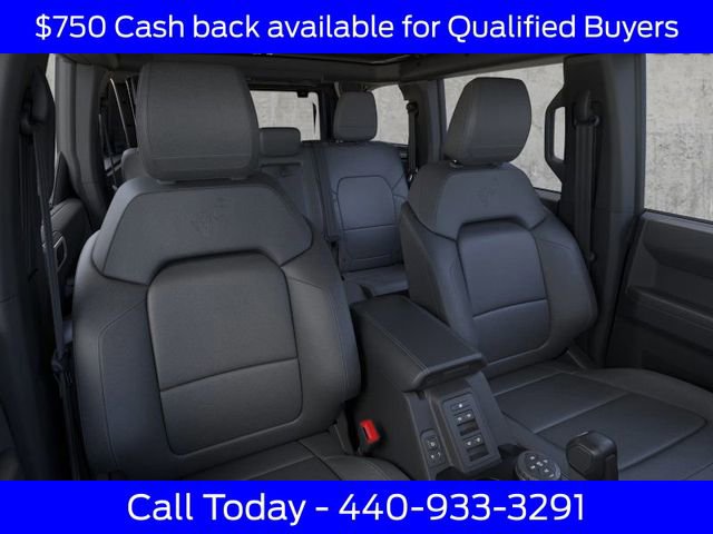 New 2026 Ford Bronco Outer Banks w/ Sasquatch Package image 12