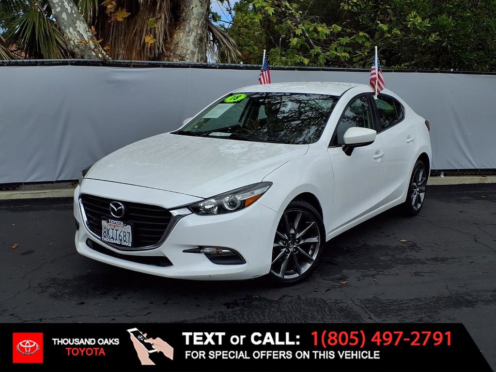 Used 2018 MAZDA MAZDA3 Touring image 1
