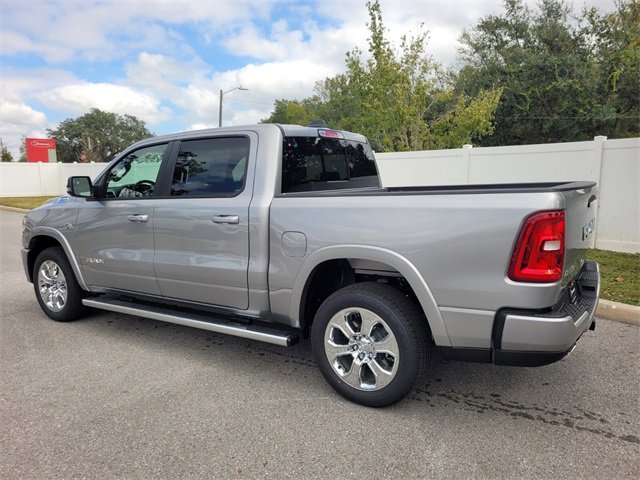 New 2026 RAM 1500 4x4 Crew Cab image 11